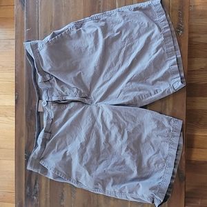 Columbia Shorts Size 36W 10L Grey